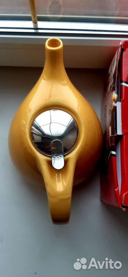 Заварочный чайник с ситом