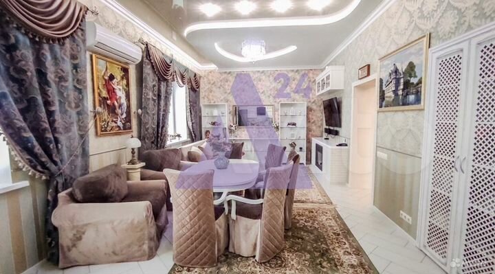 Коттедж 191 м² на участке 10 сот.