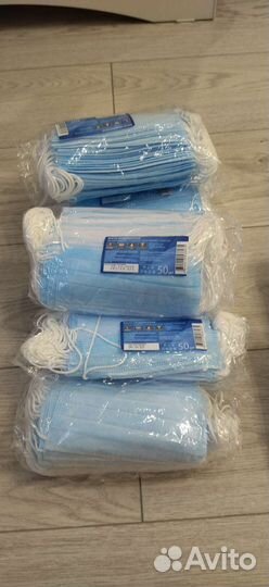 Маска одноразовая медицинская