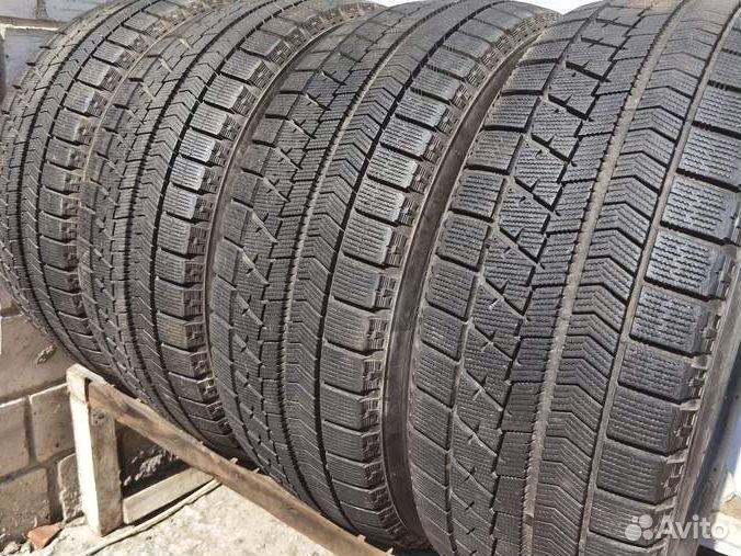 Bridgestone Blizzak VRX 205/55 R17 101V