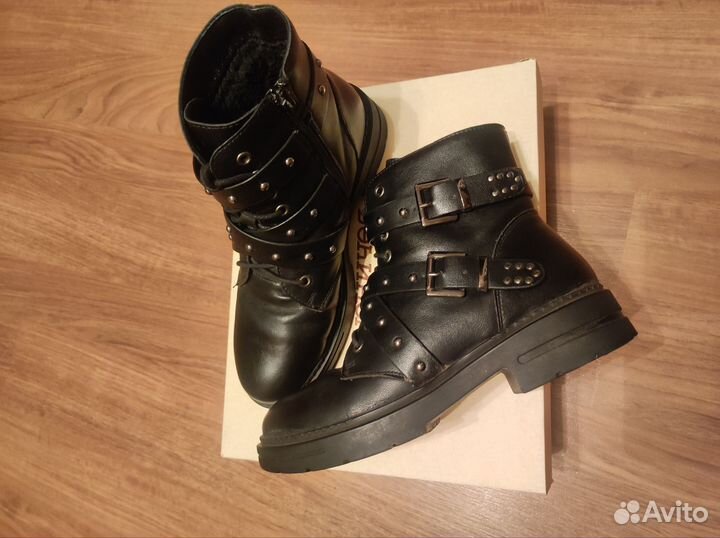 Ботинки женские зимние 37