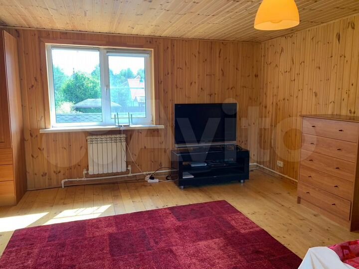 Дом 51 м² на участке 3 сот.