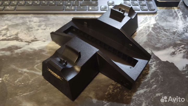 Подставка Dobe для PS4 Pro