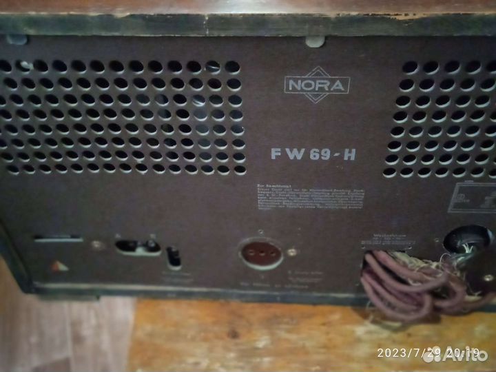 Ламповая радиола миния4-ригонда 102