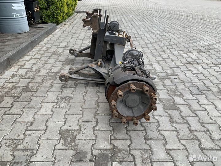 Ленивец Volvo FH