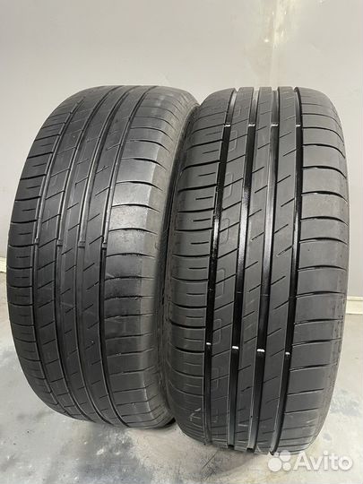 Goodyear EfficientGrip Performance 225/55 R17
