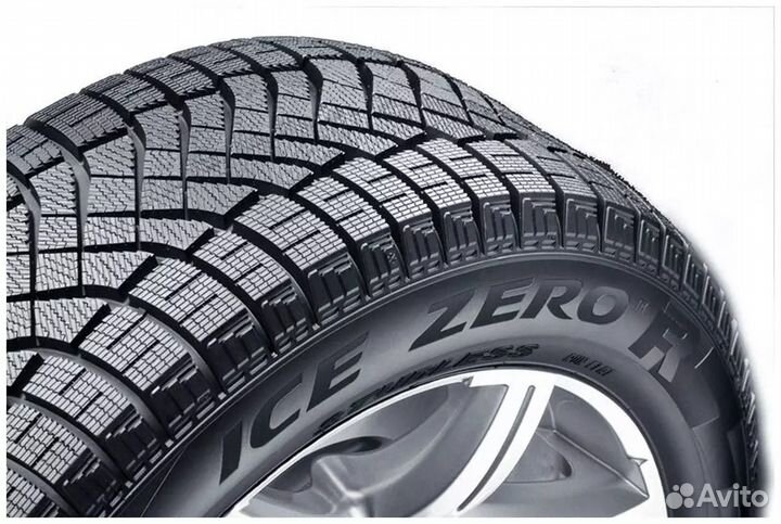 Pirelli Ice Zero FR 245/45 R18 100H