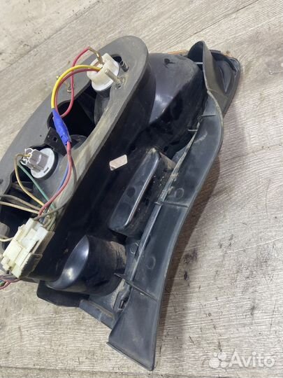 Фонарь задний правый Chevrolet Lanos