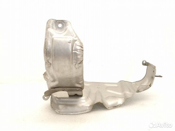 Тепловой экран Mercedes-Benz C-Class W204 1.8