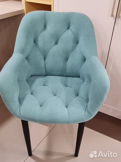 Стулья кухонные 4шт