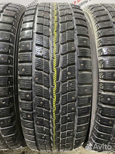 Dunlop SP Winter Ice 01 235/65 R17 108T