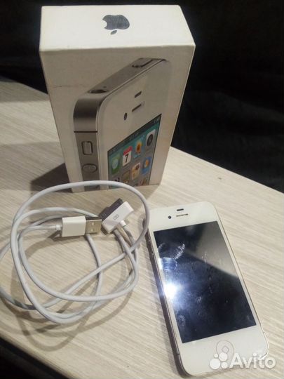 iPhone 4S, 8 ГБ