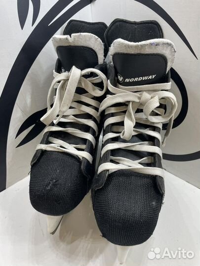 Коньки хоккейные Nordway 100 / Размер 35