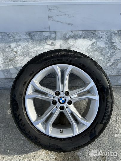 Комплект BMW Зимняя резина с дисками липучка r18