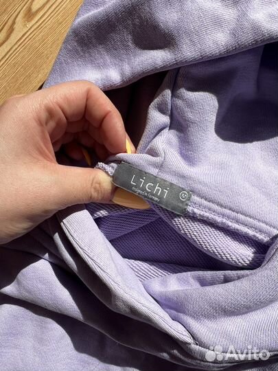 Укороченая толстовка, Lichi