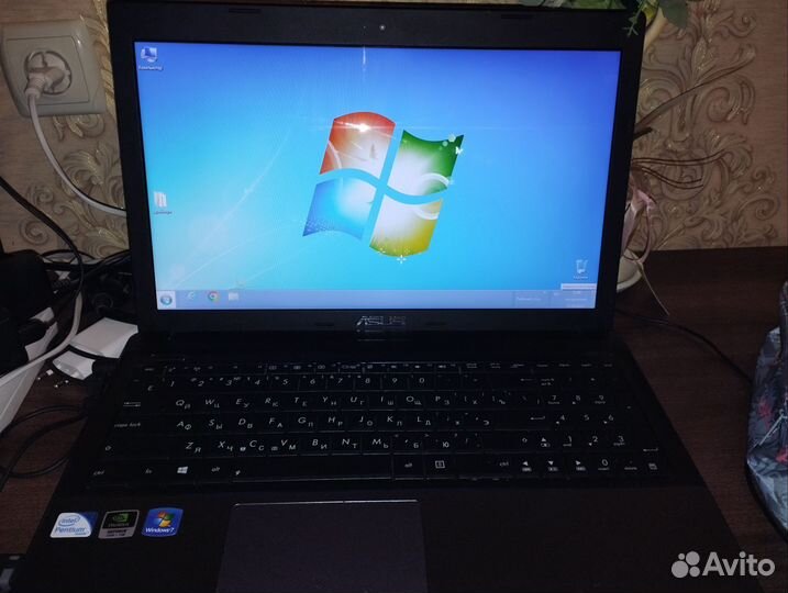 Ноутбук asus