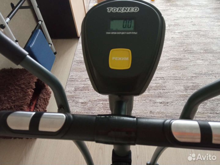 Эллиптический тренажер Torneo