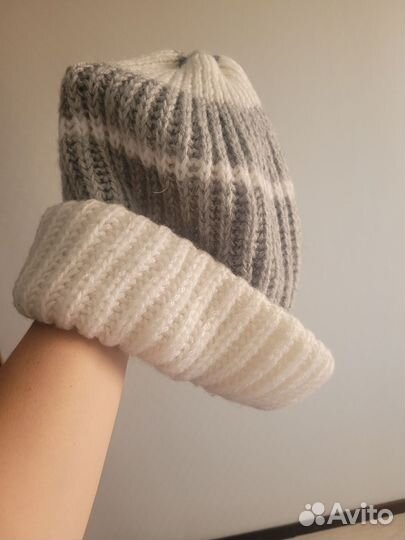 Шапка женская вязаная