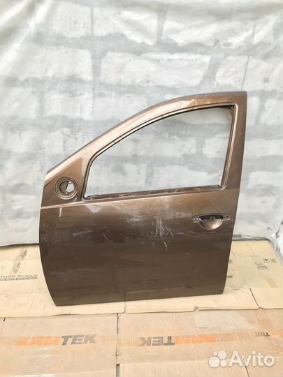 Дверь передняя левая Renault Duster/Дастер арт283