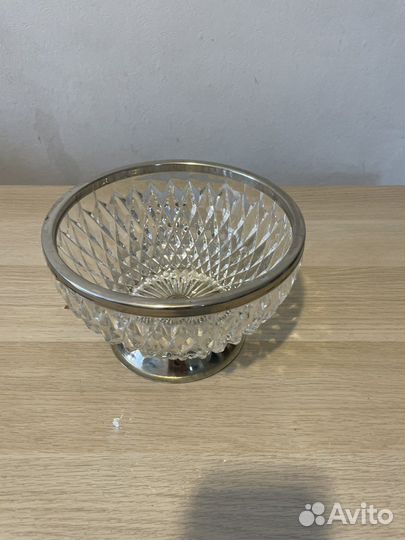 Хрустальная конфетница