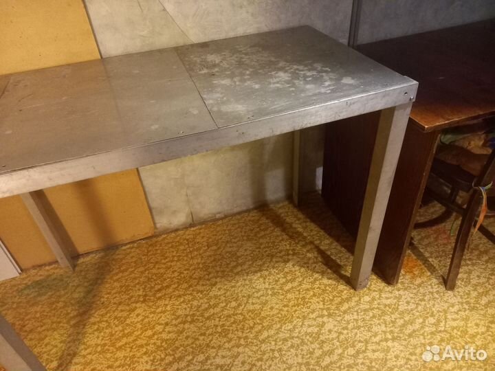 Алюминиевый столик