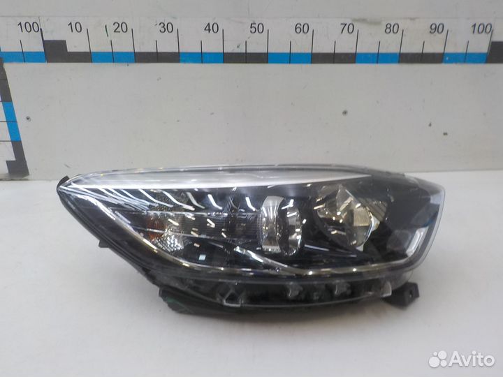 Фара правая Renault Kaptur 2016
