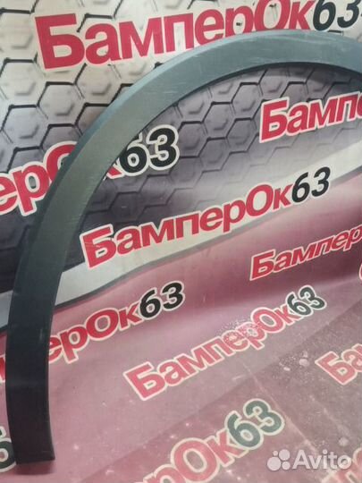 Volkswagen Tiguan Накладка на крыло заднее правое