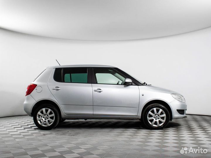 Skoda Fabia 1.6 AT, 2014, 97 776 км