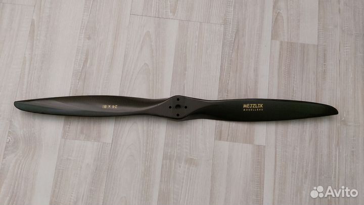 Пропеллер Mejzlik 24х8 карбон