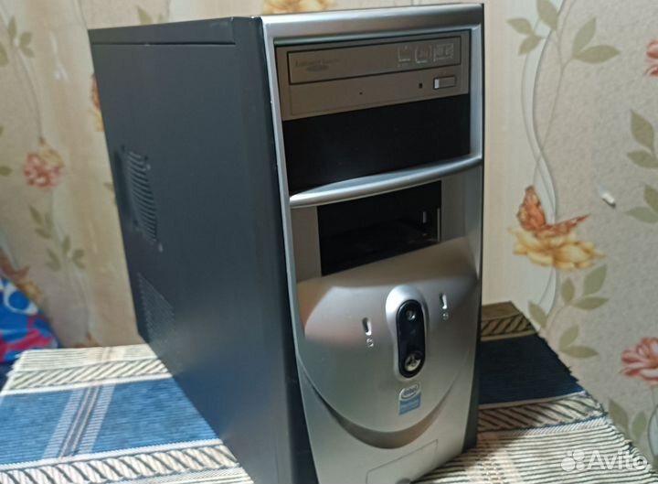 Настольный компьютер