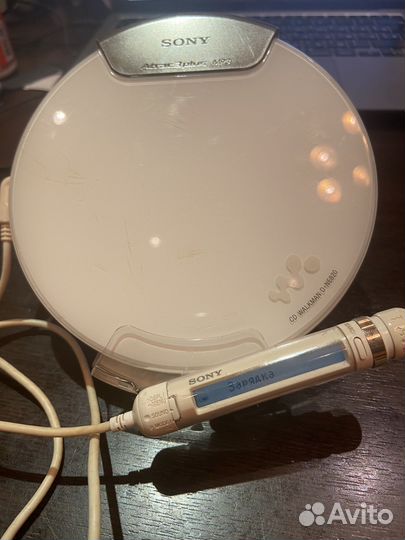 Плеер sony walkman d-ne820