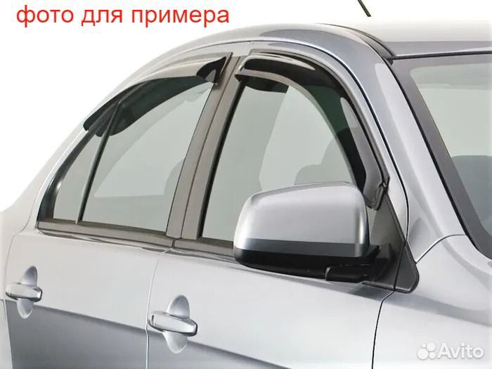 Ветровики Ниссан Тиида сед 04-14г Дефлекторы