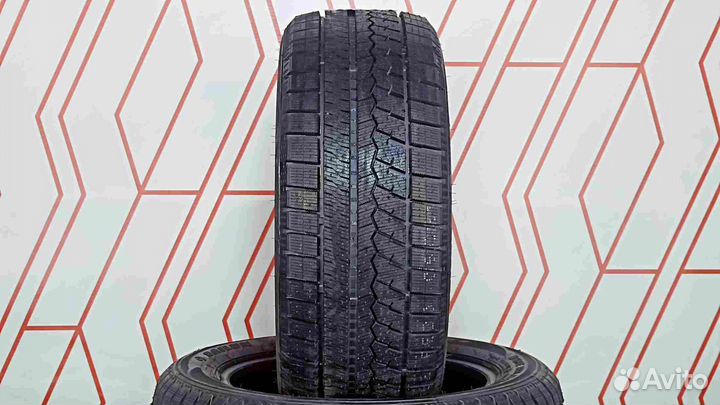 Sailun Ice Blazer Arctic 235/45 R17 94H