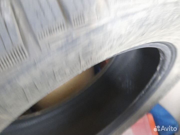 Gislaved NordFrost 100 215/55 R17