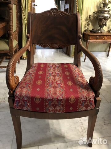 Кресло антикварное