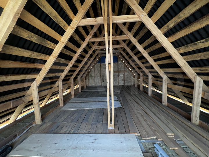 Дом 80 м² на участке 5 сот.