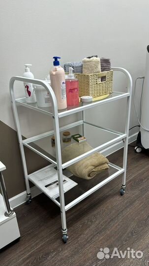 Процедурный столик