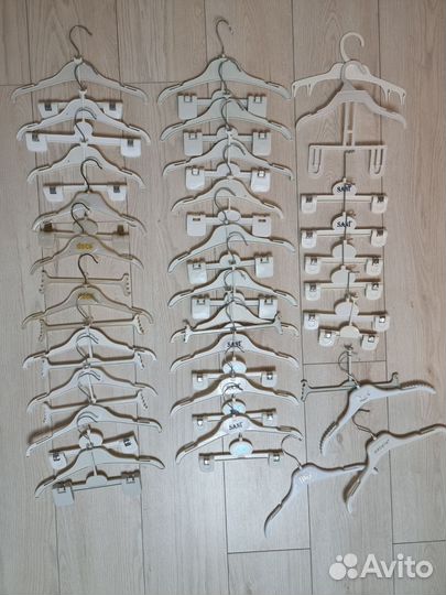 Детские плечики (вешалки), 25 шт.+7 с прищеп