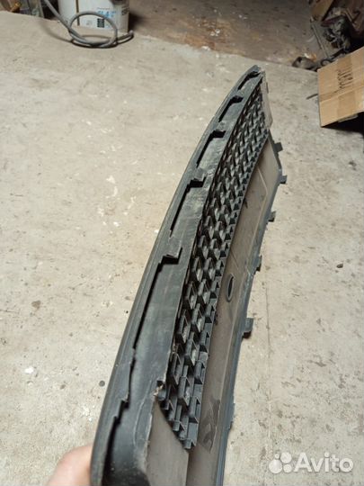 Решётка бампера ford