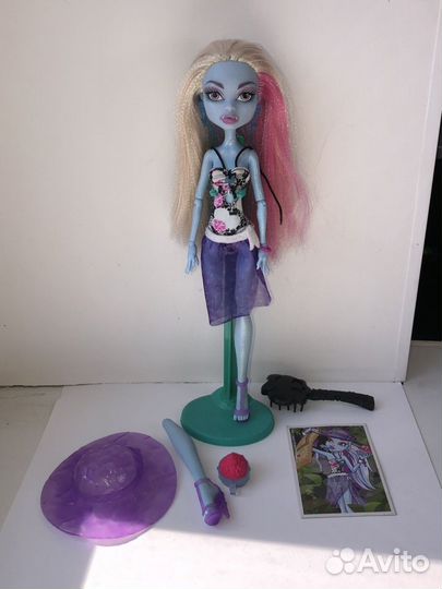 Кукла Monster High Abbey Bominable Skull Shores