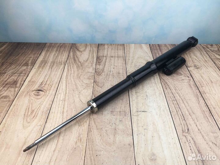 Амортизатор задний Mercedes S W221 / CL W216