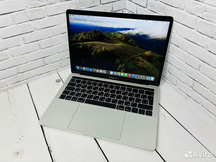 MacBook Pro 13 (2018), 512 ГБ, Core i5, 2.3 ГГц, RAM 16 ГБ, Intel Iris Plus Graphics 655