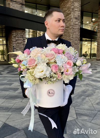 Букет из кустовых роз микс от