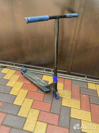 Трюковой самокат