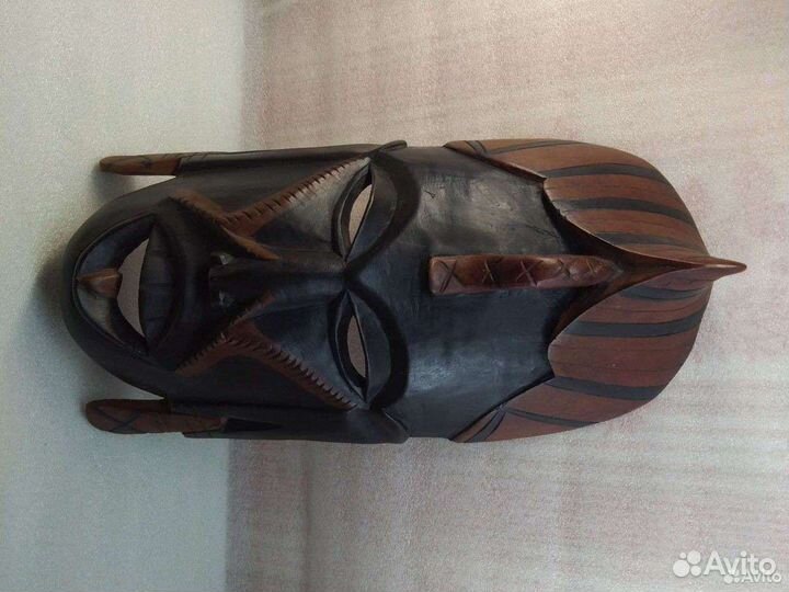 Африканская маска. Чёрное дерево. Ручная работа