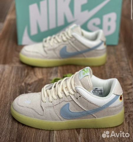 Кроссовки Nike dunk