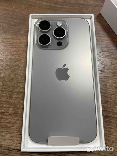 iPhone 15 Pro, 128 ГБ