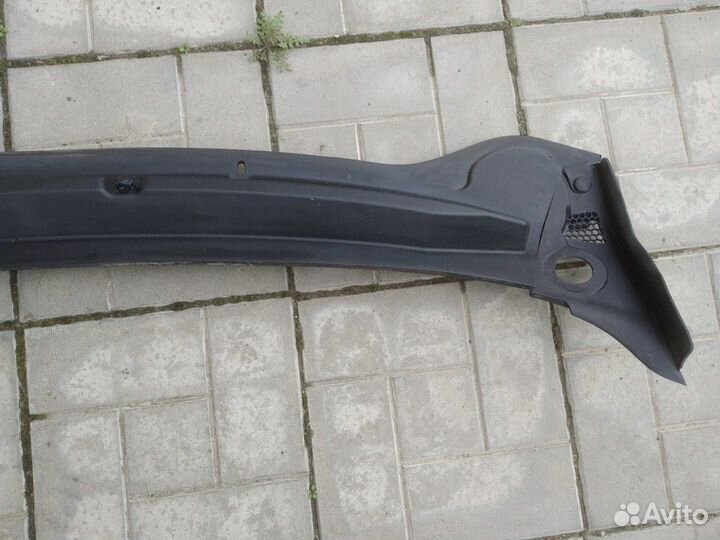 Решетка под лобовое стекло (Жабо ) передняя Opel