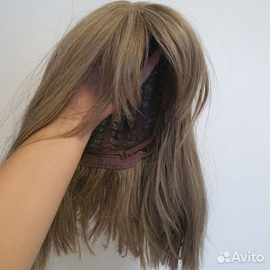 Парик на Хэллоуин