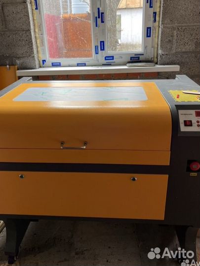 Лазерный станок co2